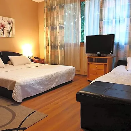 Hotel Family Sonata 3*