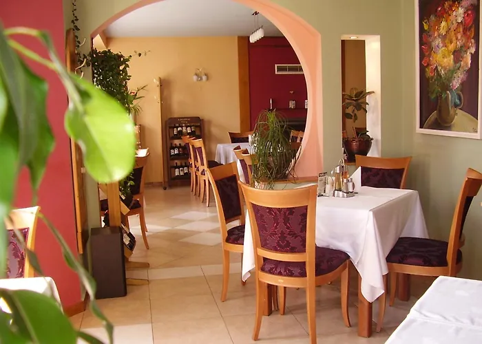 Hotel Family Sonata 3*